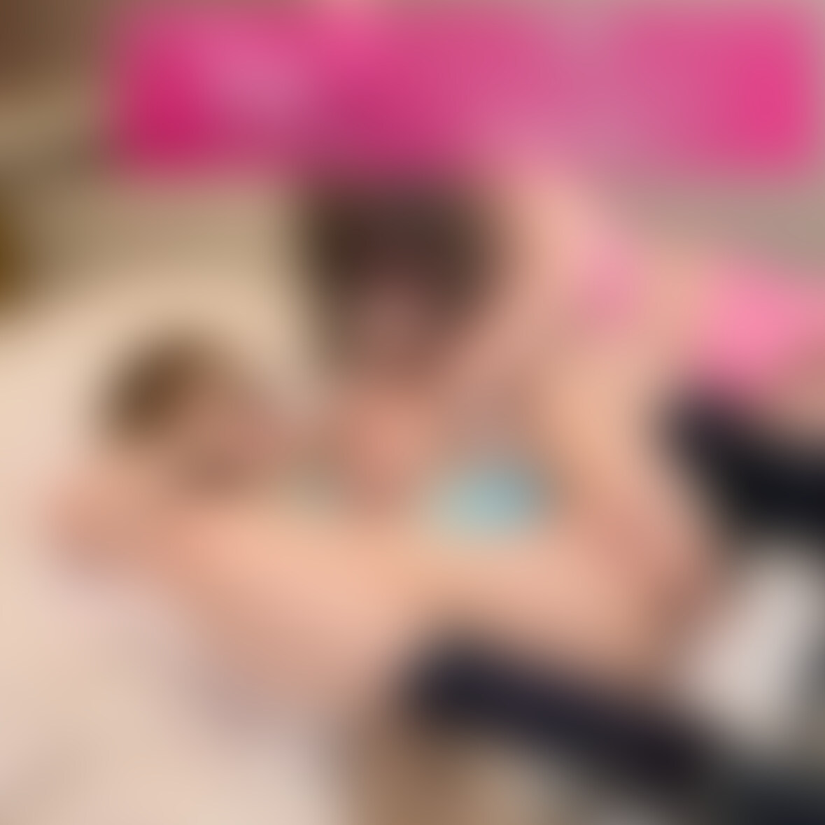 ピストンマシーンで激ピストン💕
ディルドにおまんこズボズボされてイキまくり❤️ (2/2)