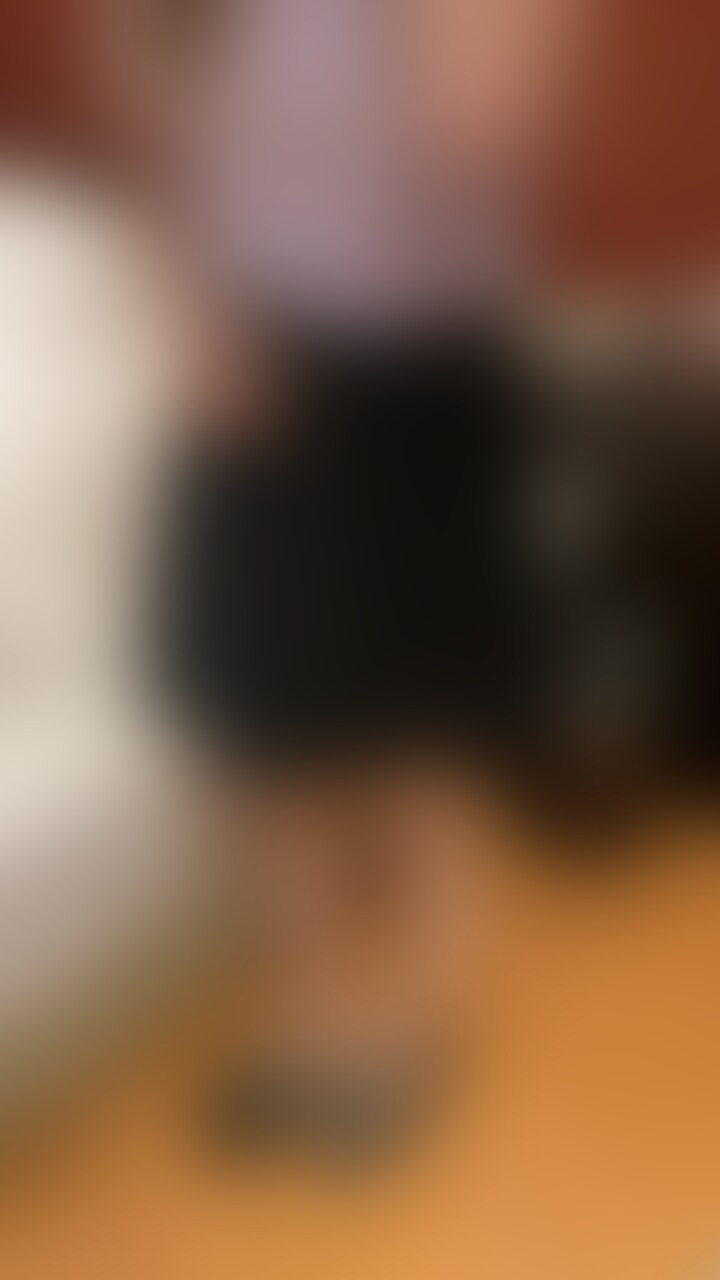 某YouTuber(配信者)とのハメ撮りです
現在は引退されている方なので特定などは禁止です
お顔もスタイルも抜群
22歳でかなーーーり明るくて笑顔が可愛い女の子です
脱いだら積極的に責めてくれます
まずは軽くボディチェック
綺麗なおっぱいの形は必見
シャワーを浴びた後は
まずはおま◯こチェック
毛の処理が甘いところがGOOD笑
ビラビラも綺麗な形で
手マンとクンニで味見〜
照れてる顔がまた可愛い・・・
そのあとはフェラをじっくり堪能
この後挿入
と思いきや
相互オナニーの見せ合いに発展
ち◯ぽが大好きでシコシコしている姿に萌えるそうです笑
いよいよ挿入です・・・
正常位の感じている顔はマジでエロい
素で感じているのがわかります!!
バック〜騎乗位
ラストは正常位で発射!!!
お掃除フェラで終了 (2/2)