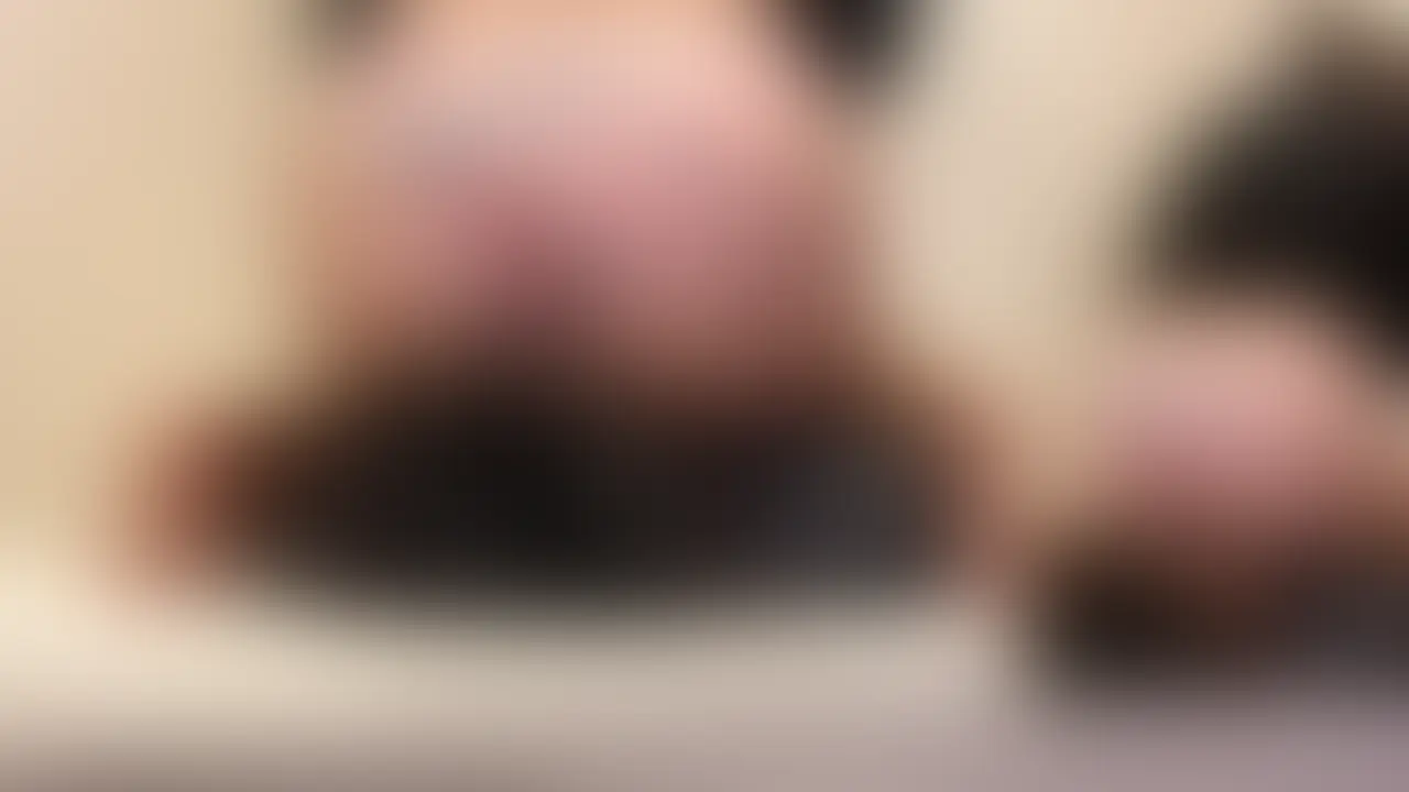 尻肉圧迫顔面騎乗
X(Twitter)に載せた臨場感54の動画(長編)です
別アングル (2/2)