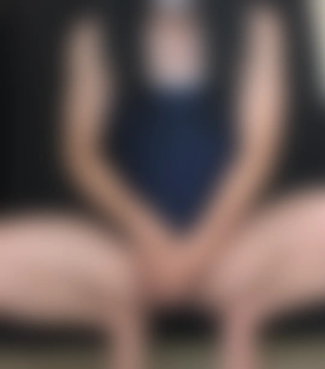 スク水に着替えた男の娘がおしっこを漏らしちゃった… sample 1