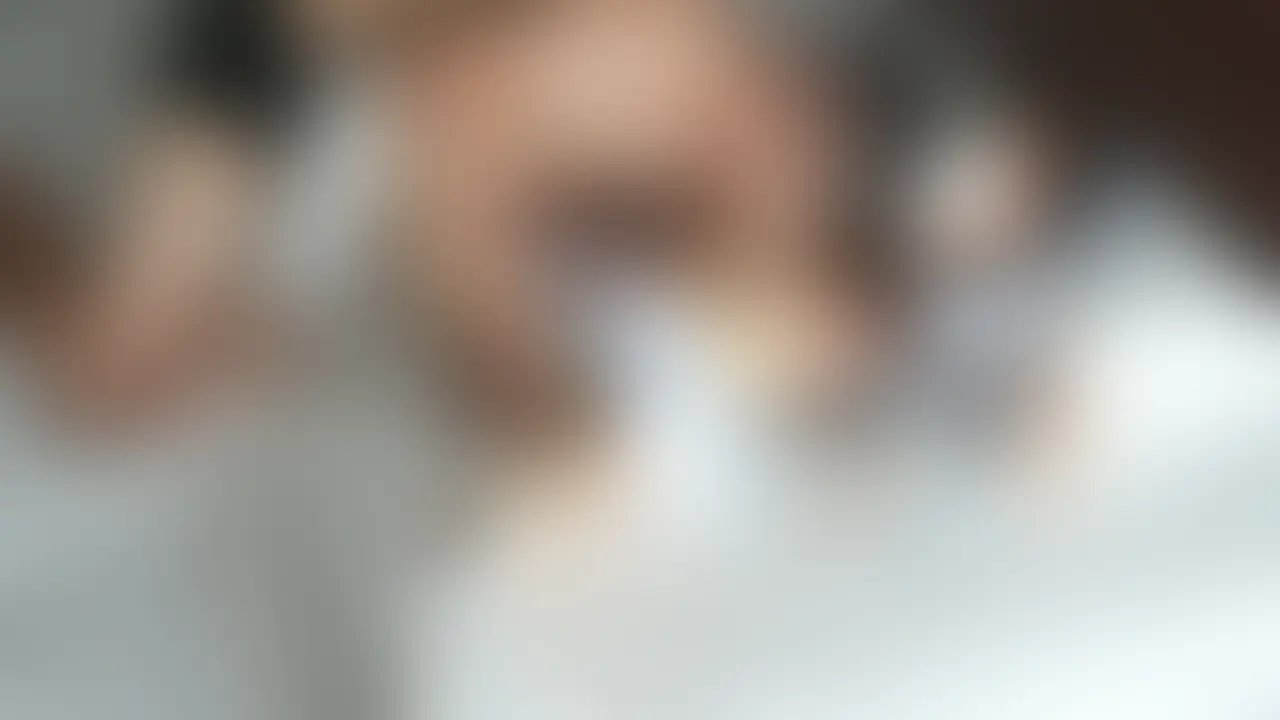 【69で喉奥までち〇こ咥えてじゅぶじゅぶフェラチオ】エンジェルデビルコスで生中エッチ #3
♡┈┈┈┈┈┈┈┈┈┈┈┈┈┈┈♡
🤝木内さんからのおねがい🤝
「応援してる!」「もっと投稿して!」という人はぜひ♡いいねを押してくださいっ。
いいねがモチベーションになって毎日投稿継続できます🤍
♡┈┈┈┈┈┈┈┈┈┈┈┈┈┈┈♡
エンジェルデビルコスで生中エッチの見どころは…
・6月7日(日):恥ずかしい音を立てながらおっぱいもま〇こ全開
・6月10日(水):舐められ弄られ搔き回されてぐちゅぐちゅ濡れ濡れ
・6月14日(日):69で喉奥までち〇こ咥えてじゅぶじゅぶフェラチオ←TODAY!!
・6月21日(日):おっぱいプルプル揺らしながら騎乗位で生挿入
・6月28日(日):奥までガン突きされ子宮までビンビンに刺激
・7月5日(日):好き放題に生ち〇こで突いて最後はドロドロ精子放出 (2/2)