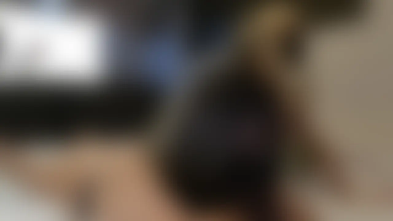 前回アップした動画の接写アングルバージョン②です💋
 全身オイルでぬるぬるマッサージした後は、アナルの奥までトロトロにさせちゃう💕 (2/2)