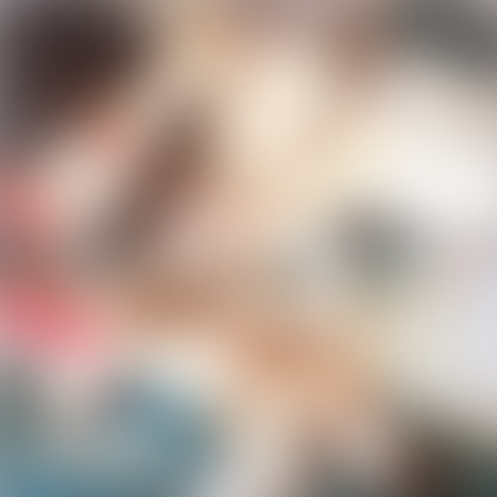 【顔出しバージョン】

こんばんは🐶♡
今週の新作動画アップです！

今回はいちご狩りデート♪
いちご大好きだからずっと楽しみにしてたんだ🍓♡

食べる目標100個！…超えのハウスのいちご全部🏠❣️
目標達成できたんでしょうか、、、！！笑

いっぱい食べた後はホテルにin🏩♡
練乳が余っちゃったので練乳プレイを楽しみました🐄🤍

とろとろあまあまになったカラダを
お互いいろんなとこまで舐めあっちゃった🤤💘
あまあまになったおちんちん美味しかった♪

挿れて欲しくなっちゃったので正常位とバックでえっちしました🫶
最後はおしりに…練乳と精液でべちゃべちゃになってて、かなり、、エロかった🥺♡
自分で編集しててちょっと興奮しちゃった❤️‍🔥

あまあまで幸せなえっちでした🍓♡

今週も見てくださってありがとうございます🐶！ 
［いいね♡］とコメントお待ちしてます🙌 (2/2)