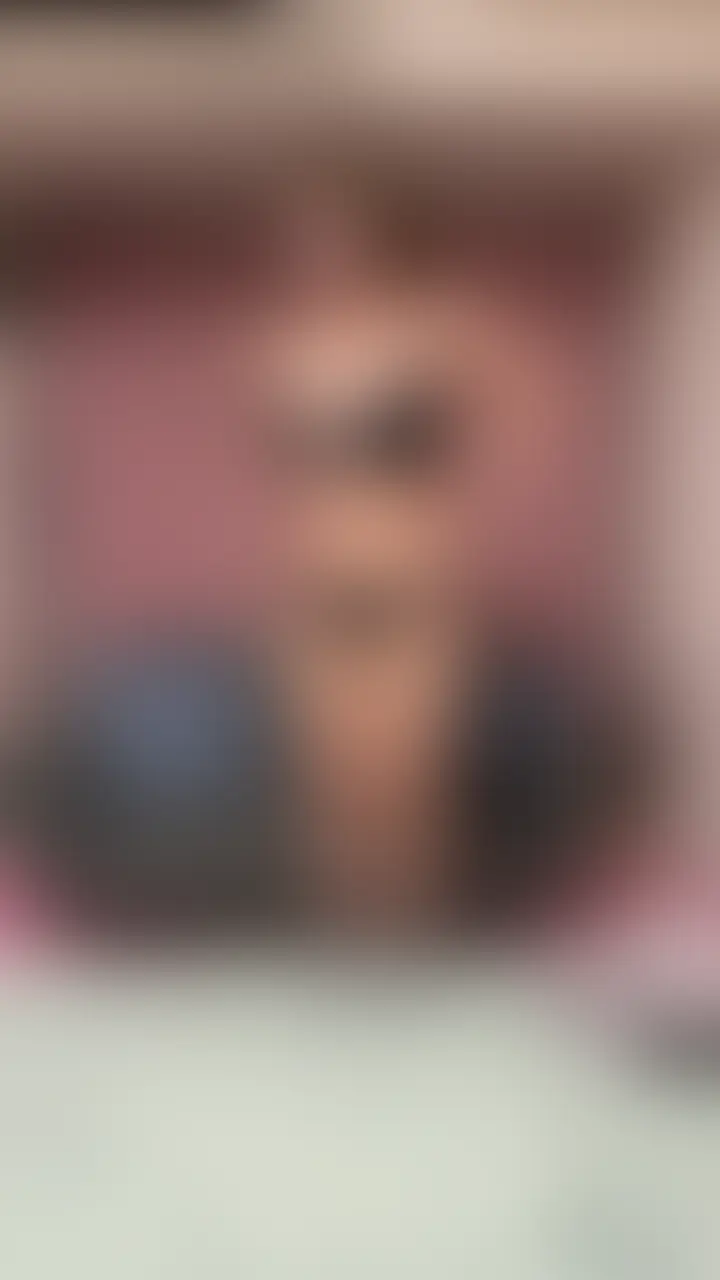 【みか24歳】フェラ動画
(※この動画は街角にいる女子のフェラを撮影したものです。
カラミはありません。)
服の上からでもわかる巨乳のおっとりしたかわい子チャン。
普通にマツ⚪︎ヨで働いてるレジのお姉ちゃん、バイト代だけでは厳しいらしく
旅行代が欲しいと撮影志願。 (2/2)