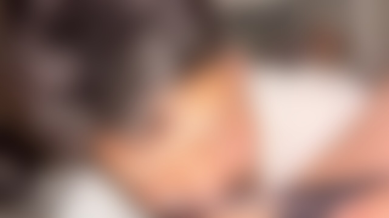 妻の淫らなワレメを綺麗に… (2/2)