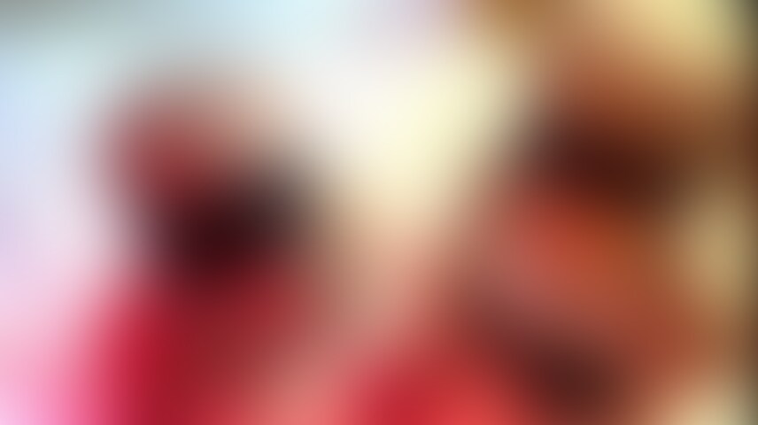 【1時間アナル舐め、ベロチュー、後ろの女に前立腺掘らせながら前の女にフェラさせる】
🔯後ろの美人にケツに指入れられながら前の美人にしゃぶらせる快感を知っているかい?🔯
どうもDです。今回は以前から考えていた【私だけが疲れず快楽だけをひらすら受け続け、最高の射精をビデオに収める】を実現してきました。
結果の10代時のような勢いで大量のザーメンを放出することができました。
約1時間いろんな角度でのベロチュー、ダブルアナル舐め、ダブルフェラ、ダブル乳首舐め手コキ、ベロ射からのダブルお掃除フェラとマニアな方にはきっと満足していただける自信作です💖 (2/2)