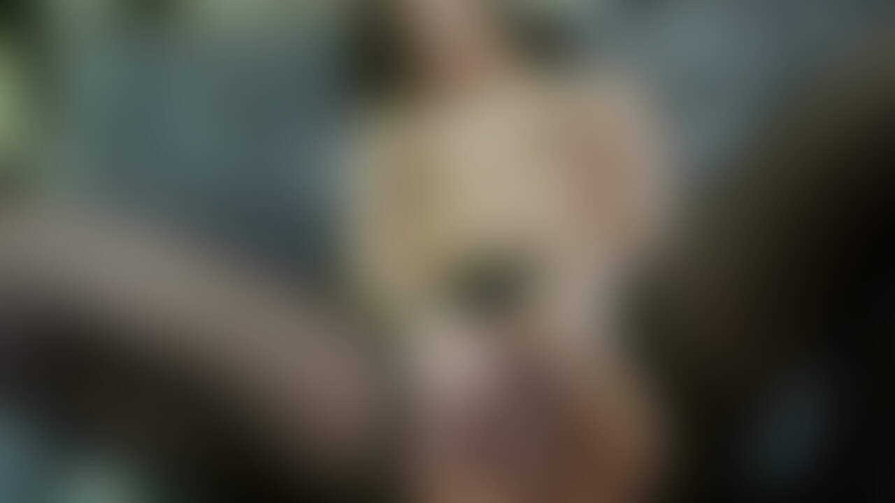 美乳素人JDに網タイツ履かせて騎乗位中出し
美乳な素人○○○ちゃんに黒網タイツを履かせて騎乗位で大量中出ししちゃいます。
ザーメンがドバドバマムコから出てきちゃいます! (2/2)
