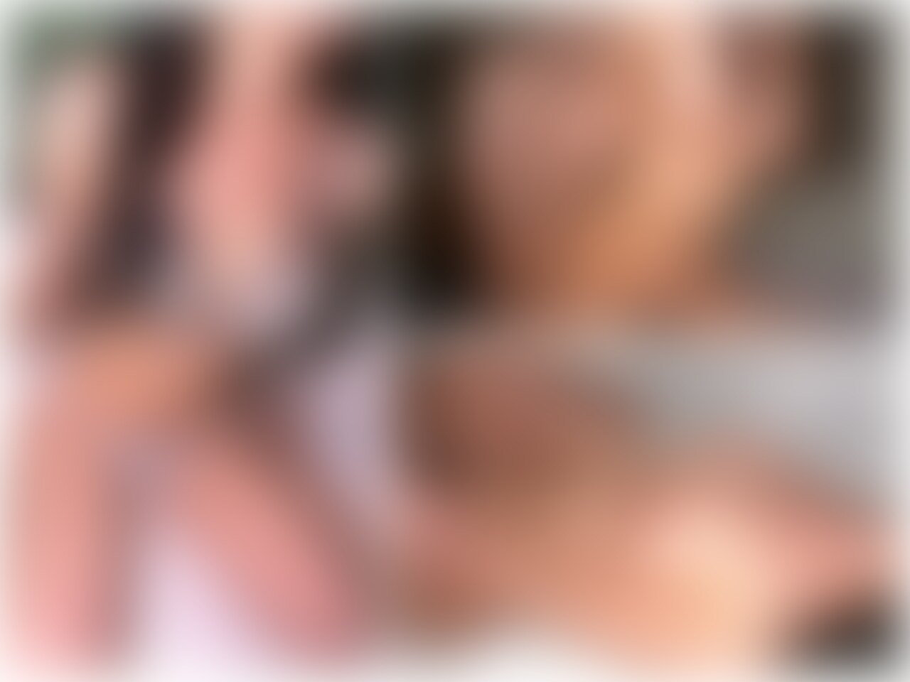 18歳なりたての美乳美少女 Part②
18歳美少女のまんことアナル丸見えはエロすぎ。
「もしかしたら不感症なので少しでも気持ちいいとこしれたらいいです…」そんな子がこんなイクイク言われたら演技疑うし、突き続けたら腰砕けて痙攣止まんなくなってた🏩 (2/2)