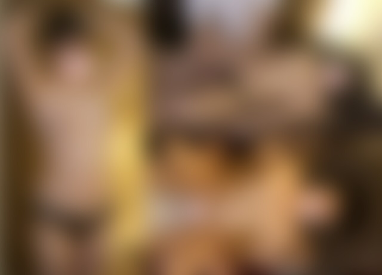※いいね＆保存してくれたらセクハラマッサージにも力が入ります※

この子は20代前半と思われる大学生の方でした。

非常に整った美しいお顔に形の良い豊満なバストが魅力的でございます。

まずはいつも通り背面をオイルたっぷりでマッサージしてあげます。

座らせて後ろから入念にお胸のマッサージ。

「そんなところもやるんですか…？そこは大丈夫です」と遠慮されているご様子でしたが、マッサージの効能をしっかりとご説明して柔らかなお胸をゆっくりと撫で上げていきます。

かなり警戒感があるみたいでしたが、私もプロフェッショナルとしてお客様のためを考えてしっかりと揉みこんであげます。

「こんなに長くやるんですか…？」とお胸の施術時間が長いことに不満気な表情をされておりましたが、硬く尖った乳首をコリコリと刺激してあげると身体をくねらせながら切なげな吐息を漏らしておりました。。

仰向けにねかせてから鼠径部の際どい部分に指を這わせてマッサージしてあげながら少しずつ指をアソコに近づけていきます。

驚いたように身体ビクンと大きく反応させ「そこは大丈夫ですから…」と何やら遠慮しておりますが、人体の中心である鼠径部は身体のバランスを保つために重要な箇所だということを説明してしっかりとほぐしてあげました。

しばらく際どい部分を執拗にマッサージしているうちに下唇を噛みしめながら時折身体をビクンと震わせて感じてしまうのを我慢しているご様子。

紙パンツの中に手を突っ込んで両側の鼠径部をマッサージしながら股間を外側から包み込んでいきます。

一瞬困惑したように「えっ…？あっ…！」と驚いておりましたが、当店のマッサージの基本コースになっておりますので淡々と進めさせていただきます。

さりげなくクリトリスに指を滑らせてみると、身体をビクンと大きく震わせながらいやらしい声が漏れてしまっておりました。

ゆっくりと中心部に指を這わせてみると、アソコからは既にぐっしょりと愛液が溢れ出しているではありませんか。

ぐちょぐちょに濡れてしまっていることを指摘してあげながら激しくクリトリスを刺激しながら膣内に指を挿入してあげます。

初めは抵抗していたものの、だんだんと我慢できなくなってしまったのか激しい喘ぎ声を漏らしながら大きく身体を痙攣させて絶頂してしまったみたいでした。

彼氏はいると言っておりましたがこういうことはご無沙汰みたいです。

余韻に浸る彼女に優しくキスをしてからカチカチに勃起した○○○を握らせると、私の手マンに呼応するように激しく扱いてくれます。

もう一度絶頂させてあげてから口元に○○○を近づけると、我慢できないといった感じでぱっくりと咥えこんでくれます。。

ここまできたら私も最後までお付き合いしなくてはなりません。

初めはお胸を触られることにも抵抗を感じていたにも関わらず、こうなってしまっては私の○○○が欲しくて仕方がないようです。

一気に奥まで挿入してあげるとすぐに気持ち良さそうな声で激しく喘ぎだしてしまいました。

膣の奥が快感のスポットらしく亀頭で抉るように擦ってあげると「！あっ…ダメ！！…イク！イクイク！！」と腰を大きく浮かせながら中でも絶頂してしまいました。

言葉では嫌がっていても身体は敏感に私の○○○に快楽を覚え、大きなお胸をいやらしく揺らしながら何度も絶頂してしまう姿が愛おしいです。

バックや騎乗位でも激しく奥まで擦ってあげると「もうダメ！またイっちゃう…！そんなにしたらイっちゃうから！」と乱れまくっておりました。

私も大興奮してしまい、お恥ずかしながら大量の精子を彼女の身体中にぶちまけてしまいました。 (2/2)