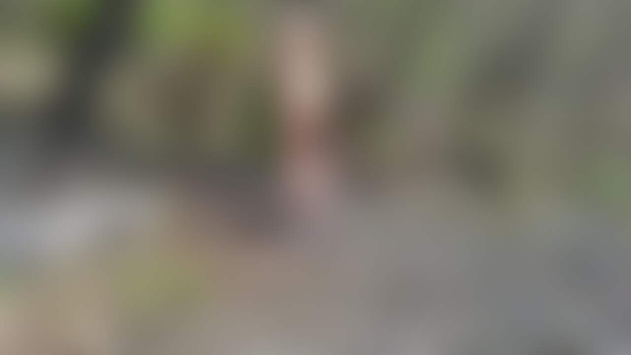 暖かい日に全裸で解放感たっぷり味わいました~💛 (2/2)