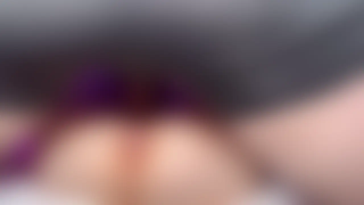 バチボコ懇願🔰女子大生/ポルチオえぐる二回戦
主観&固定カメラ編
🔞ここからシリーズ紹介文です↓↓
ふとフォロー欄を見ると、表垢みたいなJDを見かけて、思わずDM…
やはり表垢だったそうで、裏垢(サブ垢)の作り方が分からず、でもオナネタ()を逃したく無いと、フォローしてしまったそうで、なんとも不思議な子😳
インスタのアカウントも載せていて、そっちは顔出ししていたのを見てしまい、思わずこんなアカウントのフォロー外しなさいと言ってしまいました😵💫
そんなちょい不思議ちゃん、むちむちな身体で彼氏と毎週楽しんでいるそうで、でもプレイが優しすぎるのがネックだと…
イラマや痛いのは無し、竿でのピストンだけ奥までゴリゴリされてみたい、おもちゃ責めや拘束も🔰向けコースでされてみたい…なんて言われたので、黒髪マッシュな彼氏に謝りながら遠慮なく抱いてきました👍
🔞ここから本編紹介文です↓↓
うぶな女子大生との生中交尾2回戦目…
1回戦のザーメンと、ずっと溢れてくる愛液が、最高のローションです。
「裏垢でよく見るやつやってみたい!」と、片手を引いたバックをリクエストされ、しっかりピストン☺️
騎乗位ではまだまだ経験不足な腰使いで、ごめんなさいと言っちゃうかわいさ笑
まぁこれが20代とかなら許しませんが…
種付けプレスでポルチオ味わい、二回戦目もたっぷり中出しで大満足🙌
主観と固定で撮っています📹
ぜひいいね、保存、コメントをお願いします🔥 (2/2)
