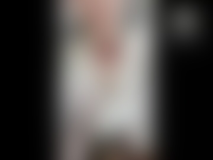 5分 ロング動画 12月になりました˶˃ᴗ˂˶
かなり過激なオナニー投下(๑•̀᎑<๑)♡
スーツ姿からの真っ赤サルート♥
光沢ストッキングのアソコの部分をビリビリしてカリデカディルドで潮吹きオナニー♥
是非沢山見て気持ちよくなってくださいねദ്ദി ῀ᢦ῀ )
#サルート
#スーツ
#潮吹き
#ディルド
#オナニー
#人妻 (2/2)