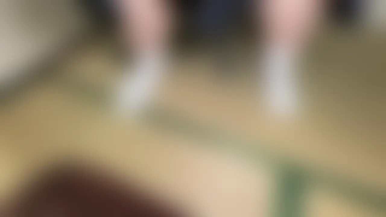 いつも定期的に下着を購入している女子大生。
顔も可愛いし、パンツはちゃんと彼女のオマンコ汁で汚してきてくれる最高の女の子。
今まで何度彼女から下着を購入したか覚えていないくらいです。
何度も購入しているので少しくらい彼女に触っても何も言いません。
変態の私にとって彼女のような子がいるのが本当に助かりますよ。。。
今回もまた彼女にお願いして汚パンツを購入させてもらいました。
クロッチに汚れがたっぷり付着するようにパンティー越しに何度も何度も指でオマンコに
パンティーをぐりぐり押し付けます。
感じやすい彼女はあんあんと声を出しているので、
おしっこ+オリモノ+愛液
が染み込んだ汚パンツが楽しめますね。
パンツをづらしてオマンコを見て、このビラビラがクロッチに付着してシミを作っていると
思うと最高に興奮してしまいます。
クロッチを確認するとしっかりと黄ばんでおり、愛液で湿っていますね。
この臭いパンティーでしばらくはオナニーライフを楽しめそうです。 (2/2)