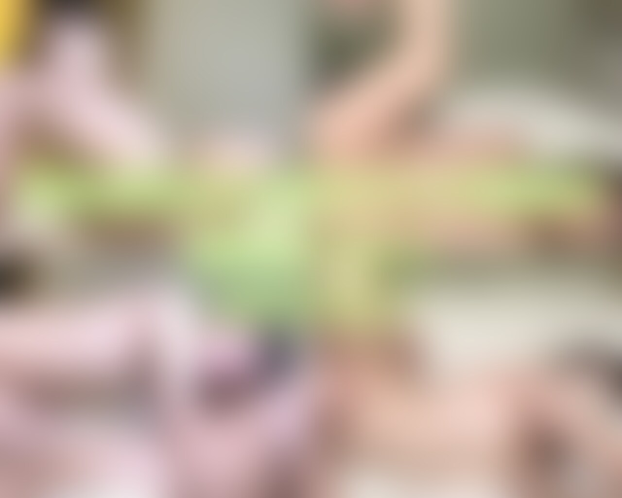 【2:18:50】美乳美尻のSS級ラウンジ嬢美女👩🏻①
📣 VIPプラン限定で目元解禁‼️

総集編 Vol.1🎥

ヨッシーX垢の動画を見て中イキに興味があって、まさかのSS級すぎるラウンジ嬢美女が降臨🔥

しかもVIPプラン限定ではマスク着用の目元解禁でのプレイを承諾してくれる、女神っぷり👑

しかも小悪魔的な雰囲気で甘え上手、萌え声、美乳美尻の神スタイルというS級な美女感がすごい😍

こんな素敵すぎるのに中イキ未経験で男のオナニー的セックスばっかでずっと身体は満たされてなかった模様🥹

ヨッシー式中イキ開発で無事に手マンで初中イキご体験✊🏻

下半身ガクブルタイプの永遠イキタイプです❤️

イチャ甘前戯でオーガズムの感覚を覚えた後は、いよいよ挿入🍌

おチン挿入したらまずはいきなりピストンしないで密着正常位でDキス！←これ定石！！

感度上がってる証拠として、それだけで絶叫するくらいの女の子はもうおチンでも中イキ確定なんよ🤫

正常位の色んな体位で気持ちいいポイント探してたら、奥が気持ちいいのが分かったから、奥が当たりやすい屈曲位と反り腰正常位で奥をガン突き💥

VIPプランではプレミアプラン未収録シーンとして、松葉崩しや側位に加え、ソファーでのイチャ甘やフェラ、女責め、濃厚フェラ、騎乗位や対面座位など盛りだくさん🎞️（なんと2時間超え😳）

ほぼどの体位でも即イキして腰ガクブルしながら連続中イキしちゃってて可愛いすぎる💗

そうすると女の子の頭はだいぶ蕩けてるから、そのタイミングで密着正常位してDキスしながらゆっくりピストン

こういう緩急あるピストンだと女の子も安心するからオススメ！

もちろんバチボコ希望の子にはガン突きオンリーがベスト👍

女の子が好きなプレイスタイル聞いて、どっちも対応できるように鍛えよう！！！

女性を満足させて二人の関係を強固にするメンズを、徹底サポートしてます💪🏻

本動画の女性のように中イキしてベッドライフ充実させたい女性サポートしてます💗

投稿にいいねがたくさん付くとやる気が出てよりシコイ動画をアップしていきます🔥

※※※※※※※※※※※※※※
女性からは撮影、掲載の許諾を得ており、成人であることを確認しています。
※※※※※※※※※※※※※※ (2/2)