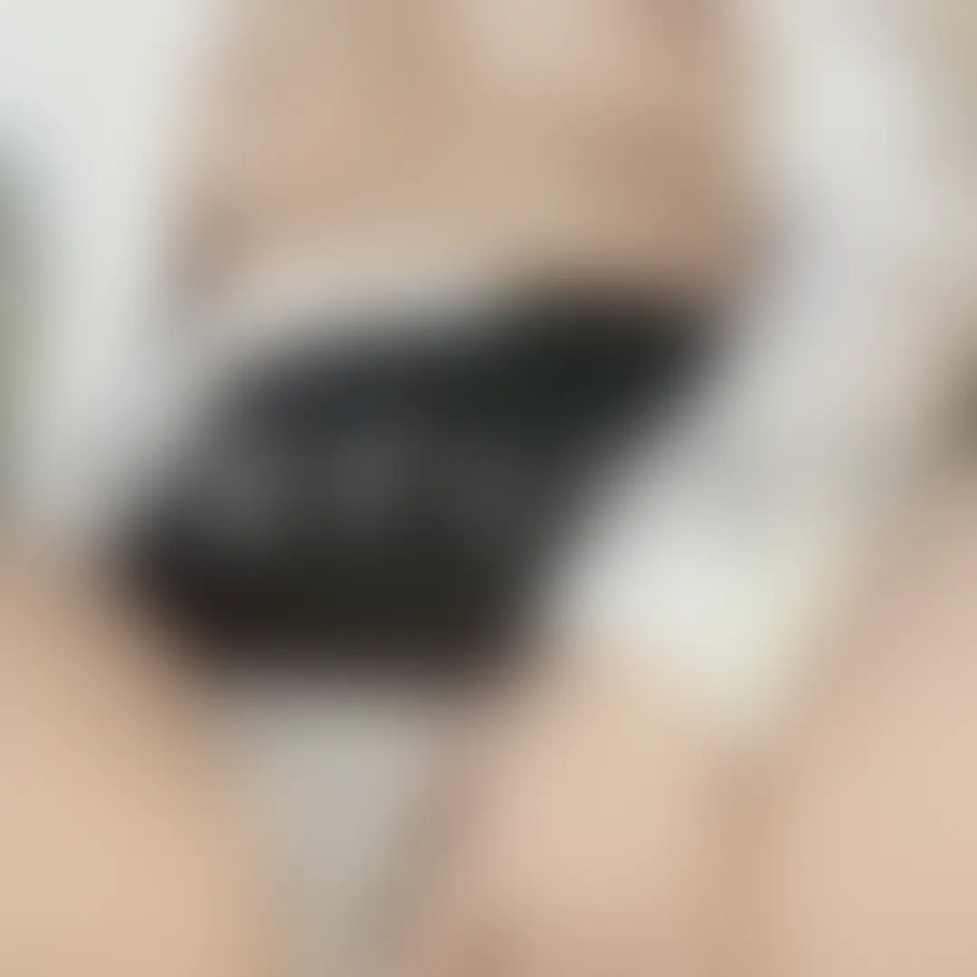 やっほーいもこだよ🥰
出勤前に🐳🐳しちゃう先生はダメですか…?
普段真面目に過ごしてるから少し背徳感🩷🩷
メッセージでみんなが好きなシチュエーション教えて? (2/2)