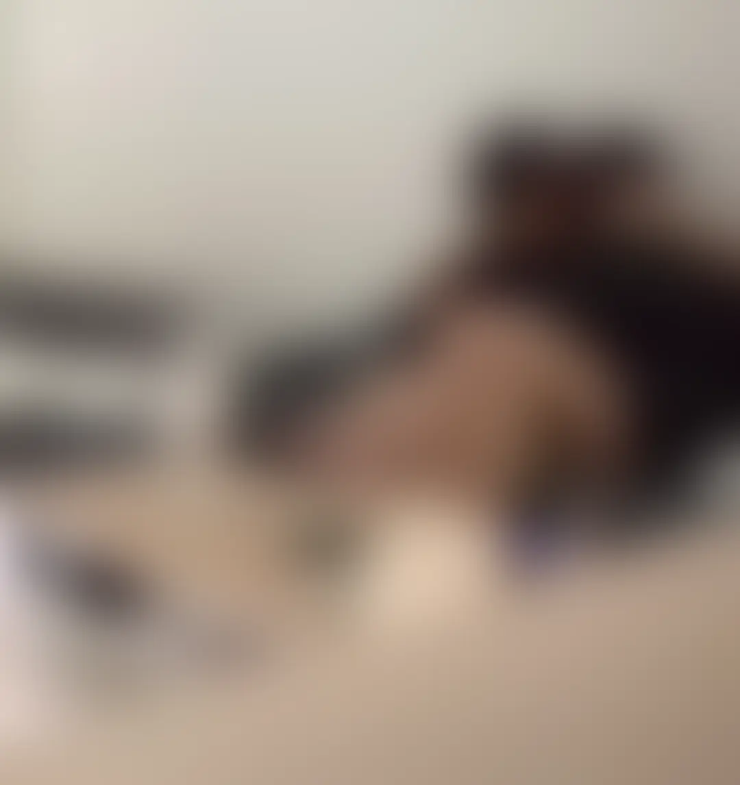 就活忙しいらしくて久しぶりに会ったけど、相変わらず顔良すぎた
性格に難アリだけど体よし顔よしだから安定セフレ (2/2)