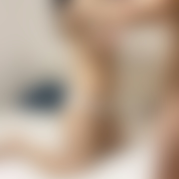 【前戯のみver.】すけすけパンティを履いてたら、欲情した旦那に襲われました(*ノωノ)
最近、旦那の性欲がムクムク増してるようで野性的に迫られます、嬉しい🤤💓
フルバージョンはこちら💖
https://myfans.jp/posts/4d9bb7c3-675f-41da-83b0-b9c4952f17cd
顔モザうすめver.はこちら💖
https://myfans.jp/posts/cee57c4a-c2f2-4d8a-b286-ddbdbf141b41
#いちゃいちゃ #イチャイチャ #むちむち #ムチムチ #グラマラス #デカ尻 #お尻 #おしり #美女 #美人 #綺麗系 #かわいい #巨乳 #美乳 #Hカップ #乳首 #人妻 #新妻 #新婚夫婦 #カップル #素人 #個人撮影 #20代 #欲求不満 #淫乱 (2/2)