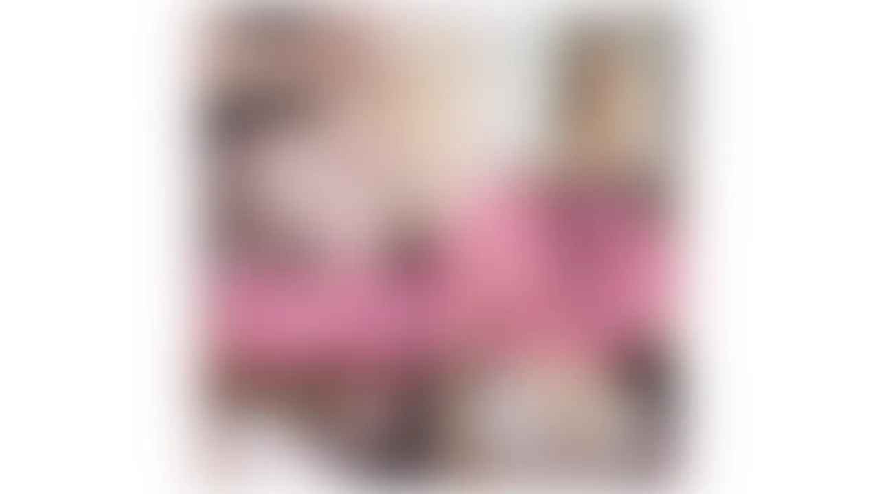 10代のクビレGカップギャル
中出し4発&潮吹き2回!
前編後編コンプリート版!
ちょっと頭の緩そうなギャル、あいちゃん。
重量2キロのGカップおっぱいと、テニスで鍛えたクビレが最高にエロいです!
「中はダメだよ?」
と言われましたがそのままなし崩しに正常位でドピュっ♡
「ダメって言ったのに・・・」と不満そうな表情を見せるあいちゃんにそんなの関係ねえ!とお掃除フェラ要求♡
「1回中出ししちゃったからいいよね?」と流れでナマのままバック挿入→2回目の中出し!
そのまま電マ攻撃で2回目の潮吹き!
からの再び正常位挿入からの3発目の中出し!
さらにさらに帰る前にシャワーを浴びているあいちゃんに突撃!
お風呂で立ちバック→4回目の中出し!
いやあ、やっぱり若いマ⚪︎コって最高ですね♡
元テニス部スレンダーG乳
2倍年の差ザーメン注入
あいちゃん/NNN-047前編後編コンプリート版
25年9月15日公開
【➕生ハメ&生中出しプラン】は全動画見放題&アシスタント抽選特典アリ🌟 初月割40%OFFを使えばさらにお得ですので、1カ月だけでもお試しでご加入してみてください♪ ※初月割の適用有無は支払い画面でご確認お願いします! (2/2)