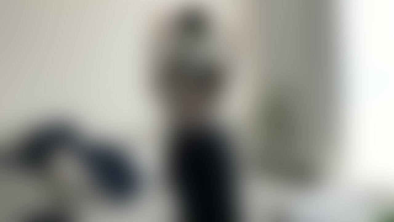 清楚なフリした性欲おばけのお○○○さん

着替えシーンとハメ撮り一部です (2/2)