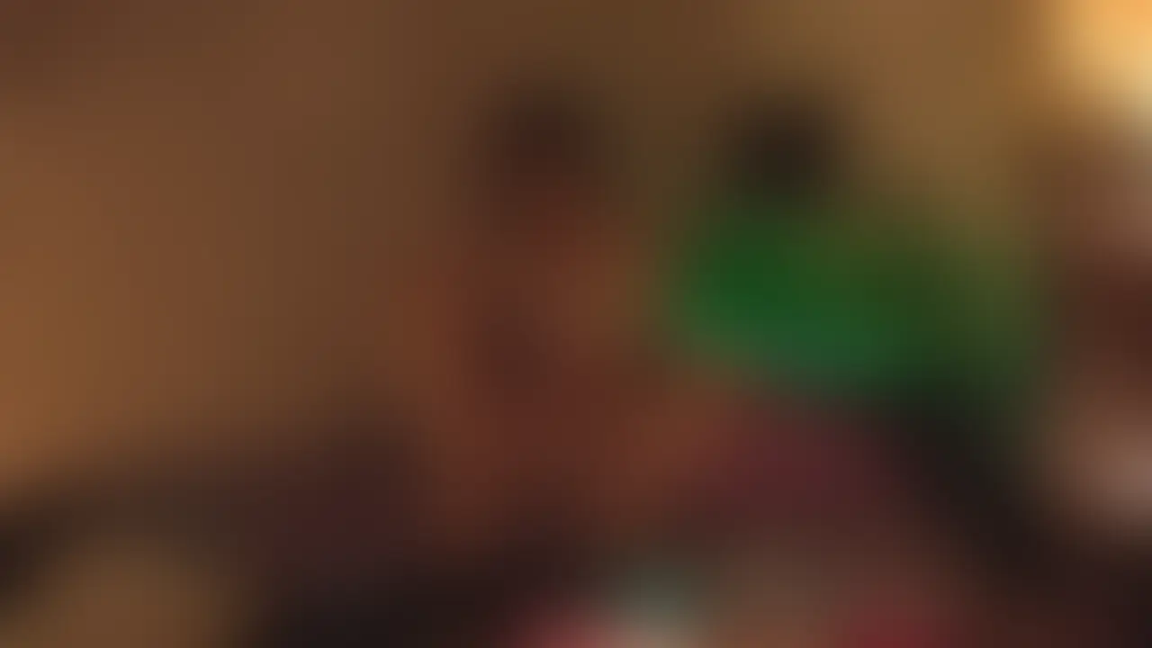 美人巨乳のガチオナニー (2/2)