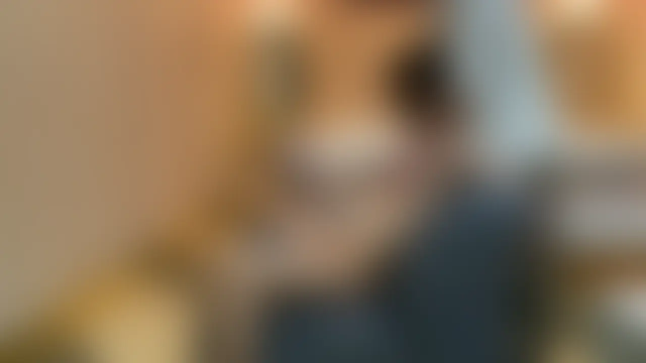 歳下スリムドМ君を椅子に縛って玩具や手で亀頭責め調教。 sample 1