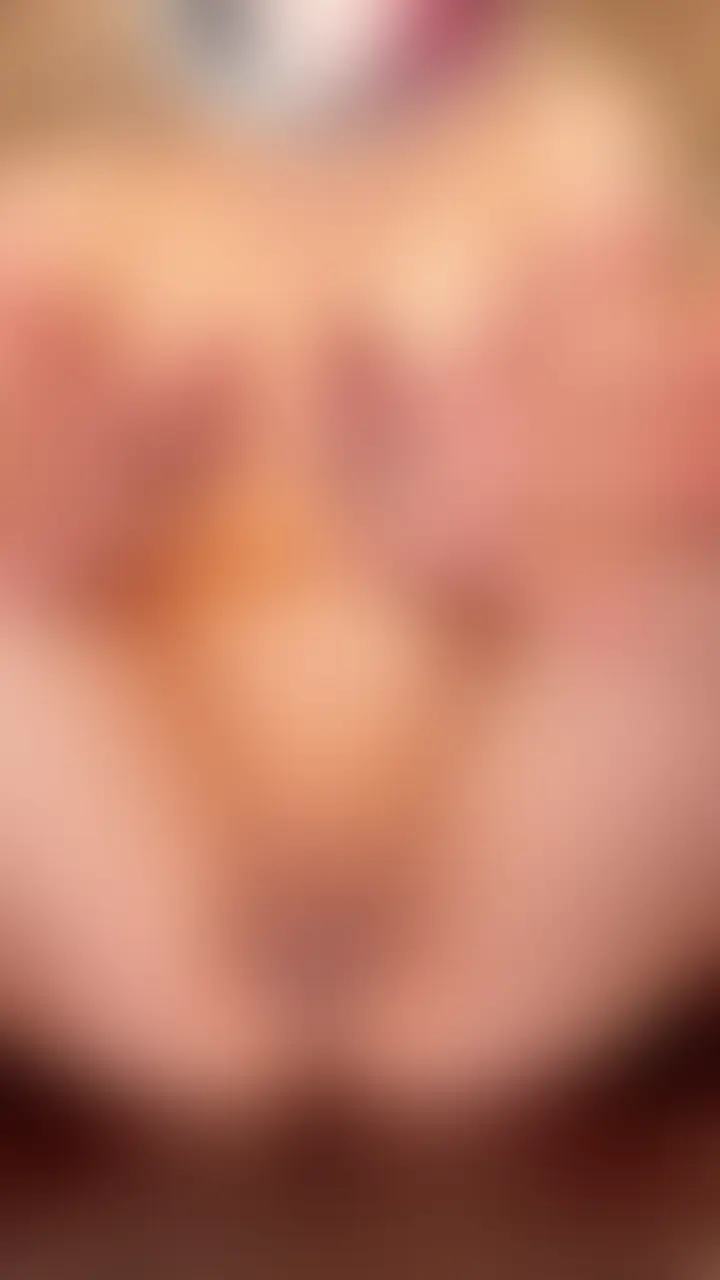 18歳『膣穴接写 』じーっと見つめたらあかん♡【火乃宮紅月】
こんみゃ~🔥
火乃宮紅月(ひのみや あつき)やで❤️
見てくれてありがとな~✨
気に入ってくれたら、下の「⭐いいね」ボタン押してくれたらめっちゃ嬉しいで💕
紅月、もっともっと頑張れてまうからなっ✨
☆.。.:・゚☆.。.:・゚☆.。.:・゚☆.。.:・゚☆.。.:・゚☆.。.:・゚
今回はな…
18歳の紅月のいちばん恥ずかしいところ、めっちゃ近い距離でじっくり見られてまう作品やで…///❤️
接写でぐーっと見つめられるたびに、
照れるのに気持ちよぉなってしもて…
「そんなんじーっと見たらあかん♡」ってなる顔も反応も、
しっかり入っとるんよ…💕
近すぎる距離感も、
とろとろに乱れてく感じも、
恥ずかしがりながら感じてしもてる紅月の可愛さも、
たっぷり楽しんでほしいねん…///✨
☆.。.:・゚☆.。.:・゚☆.。.:・゚☆.。.:・゚☆.。.:・゚☆.。.:・゚
🎬【再生時間 14:44 】🎬
🎬【X(Twitter)】🎬https://x.com/hinomiya_atuki
ーーーーーーー注意事項ーーーーーーー
※ご注文確定後のキャンセル・返金対応はいたしかねます。
※予告なく商品を変更、削除する可能性がありますのでご了承ください。
※商品に関するメッセージをいただいても返答しかねますのでご了承ください。
※二次配布・無断転載・その他個人で視聴する目的以外での使用はご遠慮ください。 (2/2)