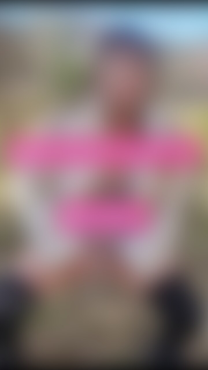 【顔モザあり】外でフォロワーさんと露出撮影してたらテンガエッグ渡されてここでオナニーしろって言われた🥺
恥ずかしいのに気持ちよくなってくるとこの動画が色んな人に見られるって思ったらどんどん興奮しちゃった🥺💦 (2/2)