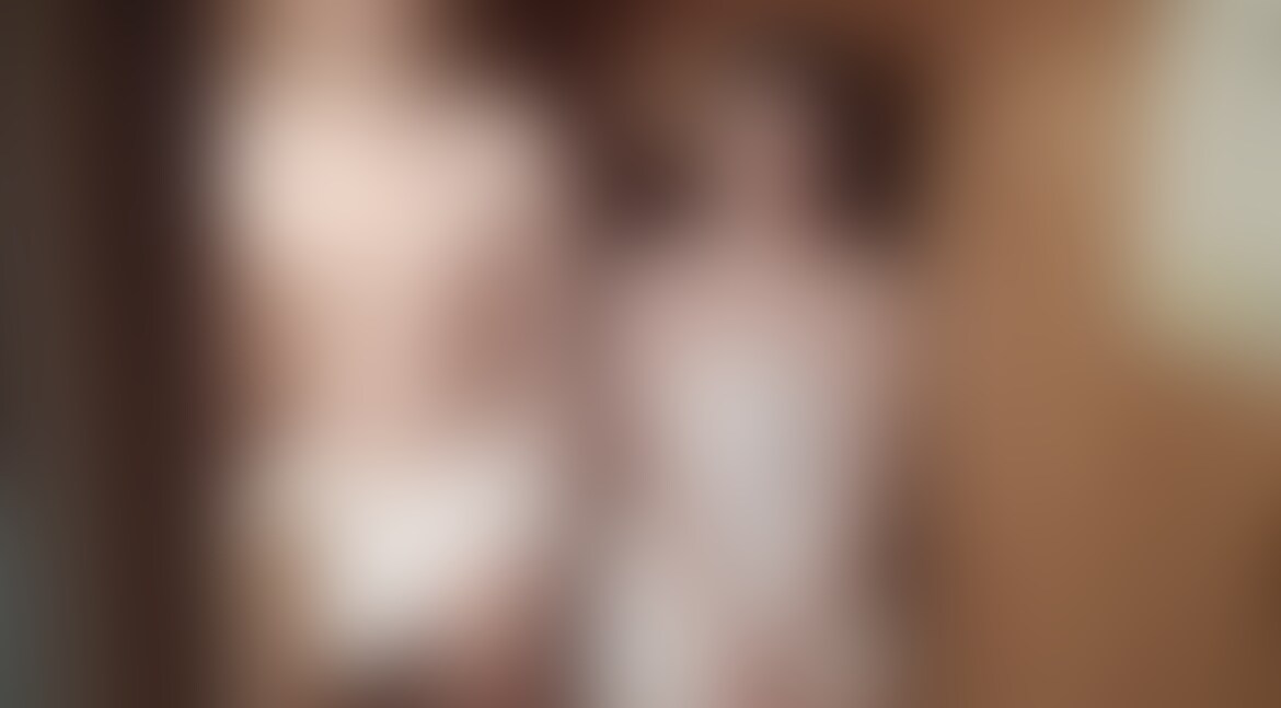 サウナで汗だくエッチしてみた💗
最初は、熱さと性欲どっちが勝つのかな〜熱さの可能性あるな〜って思ってたけど結果は…
まじで汗かきすぎてやばかった笑
でも汗もかいて沢山動いたからいい運動になった🤗笑
いいねもぜひお願いします♡ (2/2)