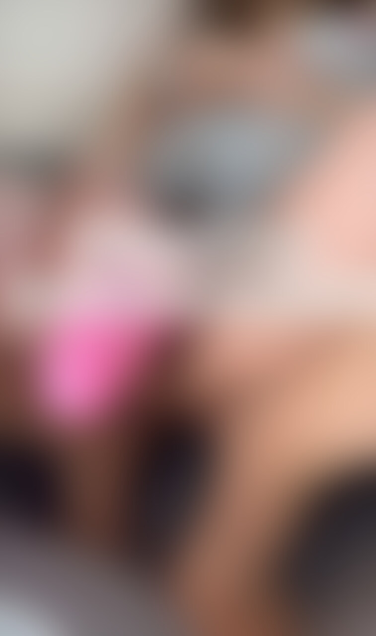 愛液が溢れまくったリアルOLのディルドオナニー動画です💗
気持ち良くて色んなポーズからしちゃいました...🤍
お気に入りの今日のコーデからサルートの下着紹介も前編長めに撮影してみましたっ✨
後半はディルドにメロメロになった変態みるくに変わります...🙈💕︎えっちでも嫌わないでね///🥺 (2/2)