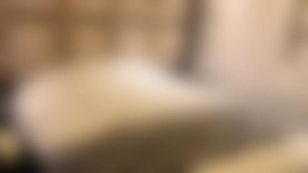 【29歳セックスレス人妻・ゆりと40分濃厚不倫セックス】
(マスクありの顔出し妻です…!!!)
DMで応募してきた29歳の人妻・ゆりさん。
数年来、旦那とレスで、欲求不満が限界突破状態…。
ちっぱいなのに超敏感な体を、じっくり開発しながら挿入です。
一度目のセックスが終わった後もシャワー中に興奮が再燃し、そのまま2回目の生挿入へ。
最後は自ら手コキで精液を搾り取ってくれました。
40分間、欲求不満のリアル人妻が
本気で乱れる瞬間を全部収録。
こんなガチ不倫、他では絶対に見られない本物です🔞
単品価格:2,300円
プラン加入で新作+限定シーン見放題(実質100円/本 ほど) (2/2)