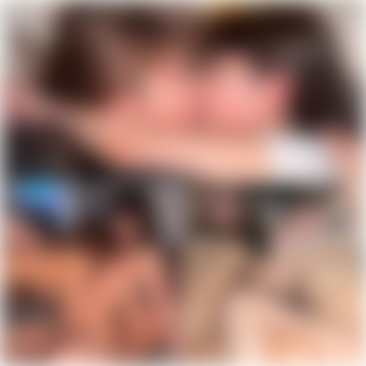 顔ぼかしあり♥️

あさりとのレズあり♥️5P大乱行っ！

わいちがまだ黒髪だった時の動画を発掘しました！
ドM２名がたくさん出されてアヘアヘしまくってるところ
じっくり見てください…🫣

相変わらず顔小さいし、可愛いし、おっぱい柔らかくて
マシュマロちゃんだし最強ボディなので
みんな大興奮でしたっ🍼🤍 (2/2)