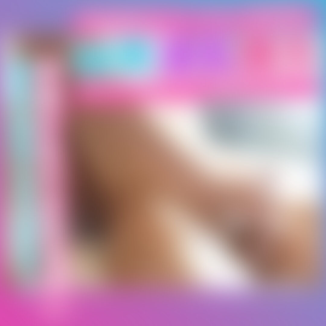 4日間オナ禁したの初めてなんだって、ひよっこマゾじゃん👯‍♀️✨
亀頭が弱いっていうくせに、責めてあげるって言ったら「恥ずかしい」だって〜自分で言っといてバカじゃん🥳

罵られて、言葉責めされてスイッチ入っちゃね〜どんどんアヘアヘ言ってバカみたいな女の子みたいな声で喘いじゃって、途中で口押さえて呼吸管理してあげちゃった💟 (2/2)