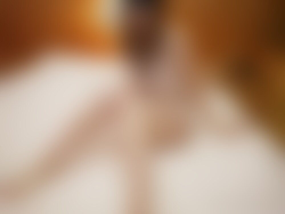 21才のさおりちゃん。Gカップの張りのある巨乳とムチムチしたエロい体つきのキャバ嬢。
動画第1弾(全3本)公開です。 (2/2)