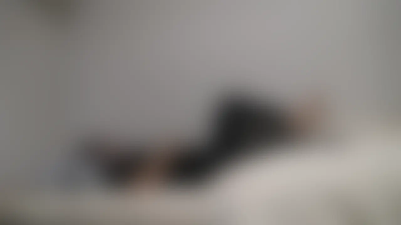 無料プラン用です。
オモチャを他の人の物に見立てて疑似3Pしました。
嫌そうにしてましたがかなり興奮してた気がします。
私もちょっとやりすぎました (2/2)