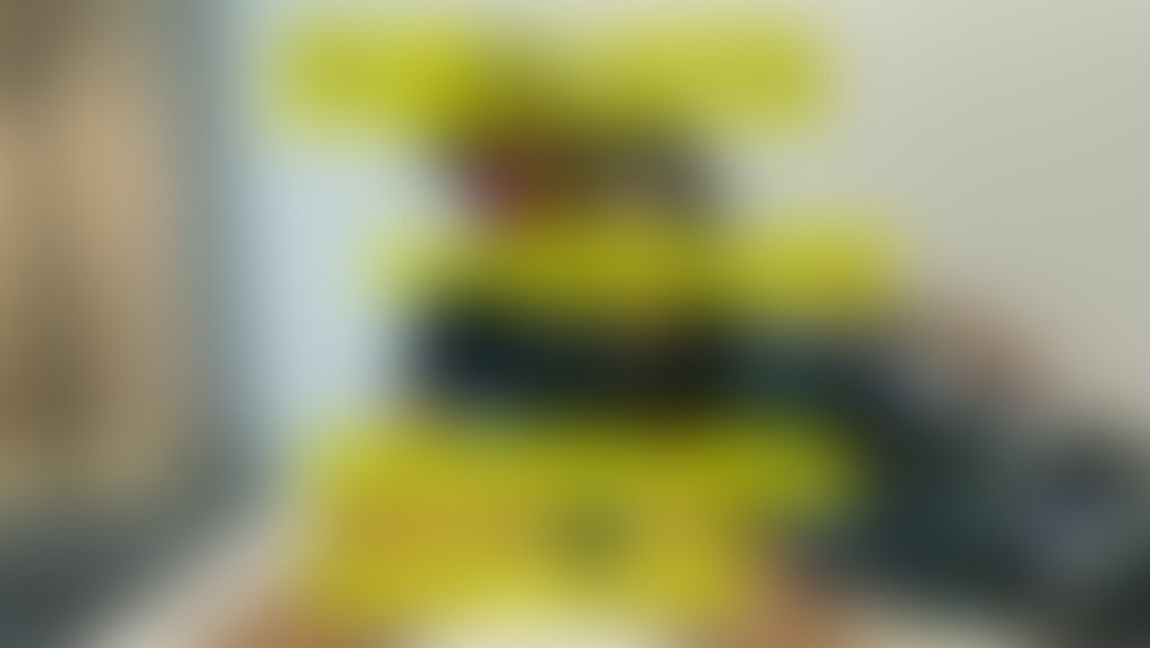 ✨期間限定復活✨⚠️予告なしに終了します⚠️
【初めの外国人NTR後編/完全顔出し】
🔥 【12月1日の寝取られの前に、ぜひ拝見してほしい】 🔥
今回ご紹介するのは、
妻が人生で初めてリピートした 外国人単独さんとの作品です。
妻が自分から「また抱かれたい」と言った、
あの衝撃のプレイ。
12月1日の寝取られを最大限楽しむためにも、
妻がなぜこの外国人をリピートしたのか
その理由を、この作品で確かめてください。
【初の南米他人棒に妻がとろける…】
6人目の他人棒 〜スマホ撮影ver・後編〜
浴衣 × 美人妻 × 南米イケメン
3拍子が揃った“過去最高クラス”の寝取られ体験、ついに後編リリース。
前編では、丁寧なクンニで妻が翻弄され、初の異国の刺激に戸惑いながらも快楽に溺れていく様子を収録。
そして今回の後編では
◆ 人生初の南米他人棒挿入
妻は戸惑いながらも受け入れ、奥深くまで届く異文化サイズに甘く喘ぎ、声を漏らします。
◆ 恥じらいながら騎乗位
イケメン外国人の上で、腰を振る姿はまさに背徳と快楽の融合。
表情、声、動きすべてがリアル。撮影中のこちらの理性も限界でした。
◆ バックで大量射精(ゴム内)
最後は激しいバックスタイルで締め。興奮と嫉妬、そして圧倒的な達成感が残るプレイでした。
さらに
プレイ後はいつもの上書きSEX。
今夜は特に激しく抱き合い、イキそうな瞬間に「次もしていい?」と問いかけたところ…
妻は絶頂しながら「いいよ…」と応えてくれました。
寝取られ後は毎回、夫婦のSEXの回数が自然と増えていきます。
嫉妬と興奮の後に、より強い愛情が戻ってくる──それが私たち夫婦のリアルです。
⚠️ 本作は【妻の顔モザイク なし】
リアルな表情、心の揺れをそのままご覧いただけます。
🔻前編はこちらから
https://myfans.jp/posts/833cc495-6b9c-4a16-88e1-8b457927850d (2/2)