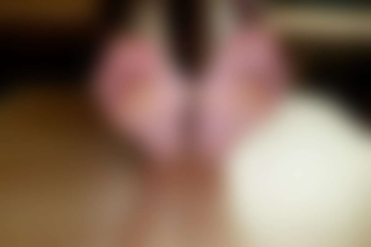 足裏屋と申します。
素人女性をSNSや街中で声をかけて出演してもらっています。
今回の女性は26歳劇団員のMIYAJIさんです。
今回の女の子のMIYAJIさんは劇団員でお喋りが達者です。マシンガントーク&笑い上戸は必見です!!
*動画情報
時間:5分11秒
フレーム:1920×1080 FHD
ファイル形式:MP4
ビットレート:25M
*注意書き
・出演女性はすべて○○○以上です。
・この作品はオリジナル作品として販売することを目的として製作しています。
・作品はオリジナル作品であり第三者に提供、販売等の行為を行うことはいかなる場合も禁止します。
・無断販売、無断転用をした場合は法的処置をとらせていただき、損害賠償請求を致します。 (2/2)