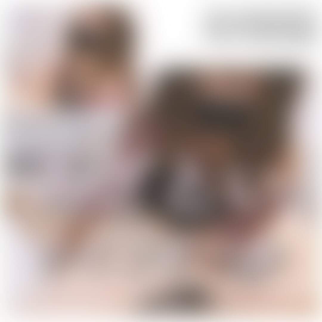 #46【あざといツインテール🐱後編】 42分4秒 射精あり
みうは初対面でも友達みたいに話しちゃうタイプなんだよね😂
会えば会うほどにどんどん距離を縮めて
色々いたずらしたりして楽しんじゃうんだよね☺️w
だからあんまり会い過ぎちゃうと彼女みたいに
会った側から外でいきなりサワサワしてきたりしちゃうから気をつけてね♡w
お世辞でもまた会いたいなんて言っちゃうと
みうのこと好きなんでしょ〜ってからかったりもしちゃうよw
そしてこっそりこうやって乳首やおちんちんの弱いところを責められて変態って言われておちんちんペンペンされちゃうから一応注意喚起を出しとくね。言ったからね〜知らないよ〜💋 (2/2)