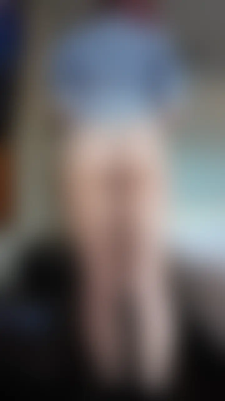ヤリたいとしつこく連絡してくる女。しょうがないから「彼氏出来たら会ってあげる」と言ったら彼氏作ってその次の日に浮気セックスしに来ました笑
職業:コンカフェ嬢
髪色:ピンク
胸の大きさ:Gカップ
特徴:性欲やばいビッチ
普段はコンカフェで週5勤務。
指名客が多い人気コンカフェ嬢です
そんな彼女が僕に「つばさ君とセックスしたいです」って
何回も連絡してきます。あまりにもしつこいから、
「じゃあ彼氏できたらセックスしてあげる」って伝えました。
そしたら彼女がすぐに彼氏作って、「これでセックスしてくれる?」って連絡きました。
僕とセックスするためだけに彼氏を作るやばい女です。
露出もするしなんでもするし都合の良い女です
※身バレ即削除します
※プラン加入、単品購入してる人は削除後も視聴可能 (2/2)