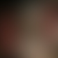 「みんなでやりたいことをやっちゃおう!!」
男性陣の願望も叶えてみようと、色んなプレーを企画。
走行中の車内プレーにフェラ・・・。
そして、玄関でいきなり挿入!!
浴室の中でたったままハメる!!
最後はお顔にぶっかけ!!
意外な場所でのプレーに「瑠美さん」も男性陣もハイテンション!!
そんな背徳感のプレーで、「瑠美さん」は異常な程に感じちゃいました。
本当は、こんなコトやってみたかったんです。 (2/2)