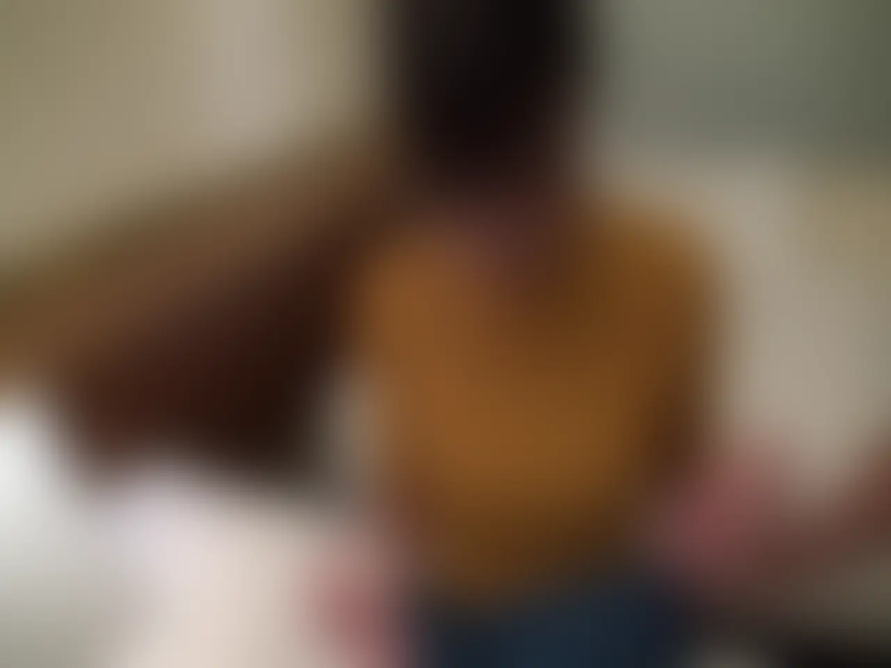 よだれたらしながら、ち●ぽを咥えるむっつり美少女笑(37:29)
名前：しおり
年齢：20歳
職業：デパート店員
出身：富山
人は見た目で判断したらよくないよね！
真面目そうな子でも裏ではち●ぽ2本咥えてるなんて想像つかない笑
簡単にヤレちゃうのは上京女子やな！
※上京娘の都合上、投稿を削除する場合もございますのでご理解の程よろしくお願いいたします。 (2/2)