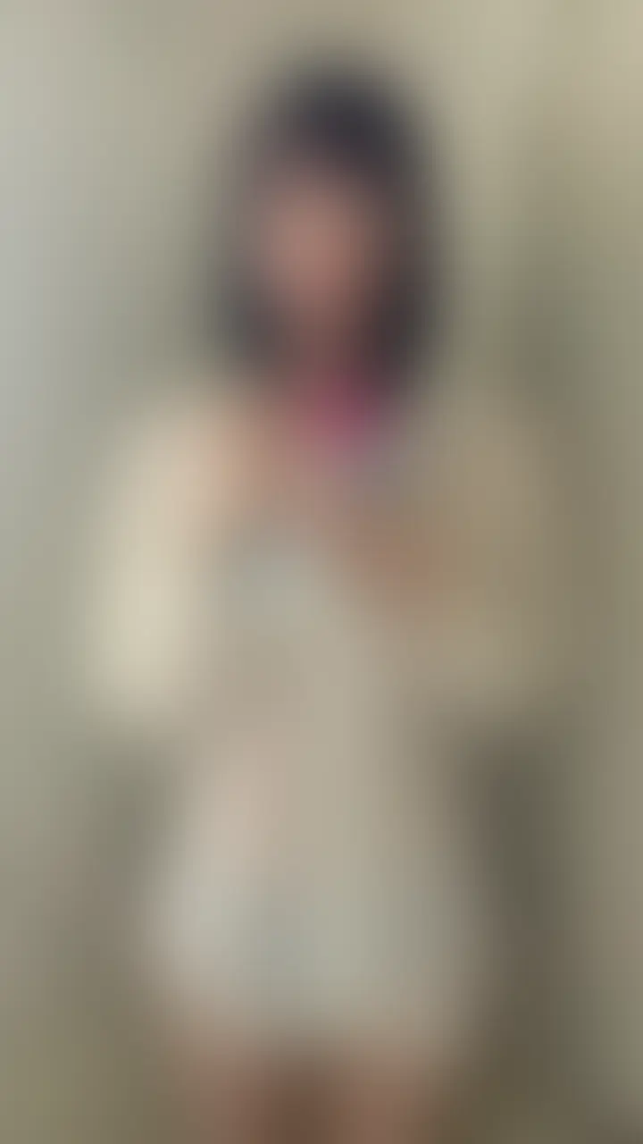 ・この動画は秘密プランでお得に見れちゃいますっ
・顔ありフル動画はVIPプランか単品購入のみです😊
~~~~~~~~~~~~~
こんにちは、あおです💙
この間のせた乳首オ〇ニーのとき、
ローションでTシャツコスコスするの気持ちよくて
ガーゼ買ってみちゃった…///
初めてだから緊張したけど、想像してたよりも気持ちよくて、途中から腰が止まらなかったよっ
びゅーって出ちゃってるのは内緒ね…💦🐋 (2/2)