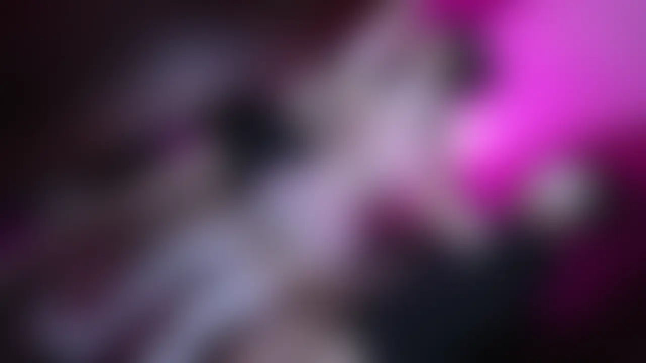 大人数に襲われて大興奮してるうちに
侵されを待っている私がいる

大乱行の先にたくさんのちんぽを欲しかった
かんなのまんこは無抵抗に挿入を繰り返されてゆく

SMっ気2つを身につけた天才ニューハーフの
行方はさらに破天荒になってゆく (2/2)