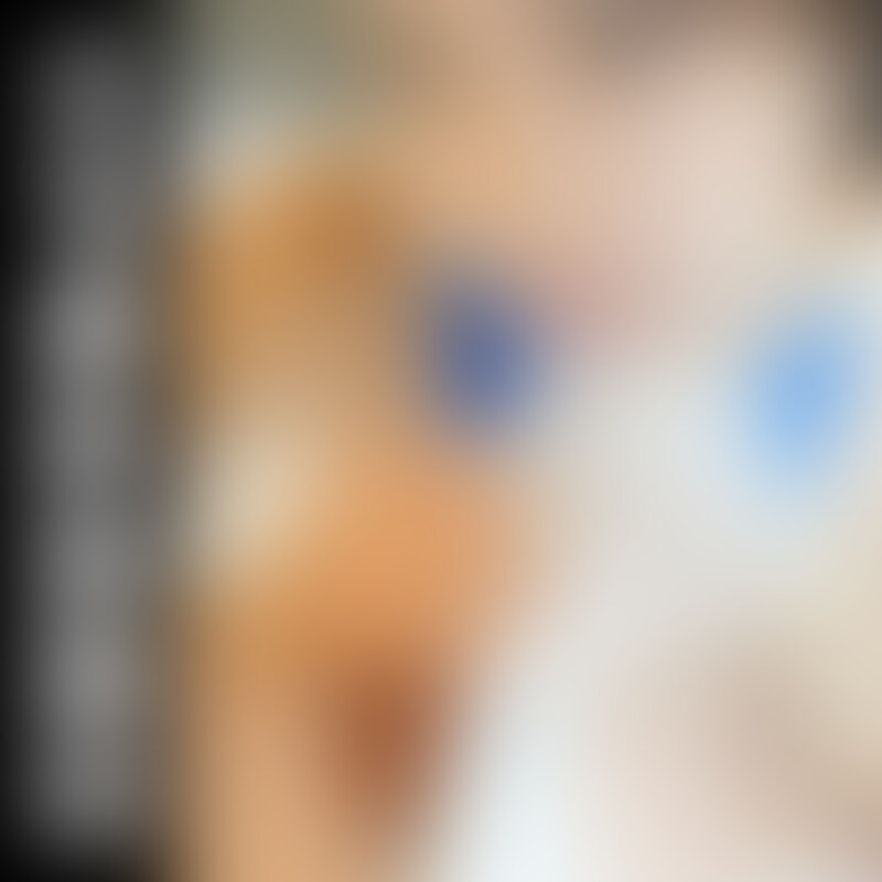 仁王立ちフェラ#19【蜜香】
※この動画はVIP会員様限定です。

今回は、だらだらとプライベート感ある作品にしたかったので、蜜香ちゃんにオイルマッサージまでしていただきました！

実は蜜香ちゃん、オイルマッサージがお得だとか。。。メンエスで働いているとかいないとかも言ってました。。。

そんなだらだらとした雰囲気の動画ですが、蜜香ちゃんの痴女感たっぷりな責めが炸裂します！

オイルマッサージで私のリンパを流した後にフェラによる口内射精！さらに、ごっくん！

そして、最後は仁王立ちフェラで爆裂手コキで暴発！

蜜香ちゃんが着る競泳水着にぶっかけさせていただきました。。。まさかの二度抜き！

ごっくん＆ぶっかけを見たい方は、サンプルからチェックしてみてください！ (2/2)