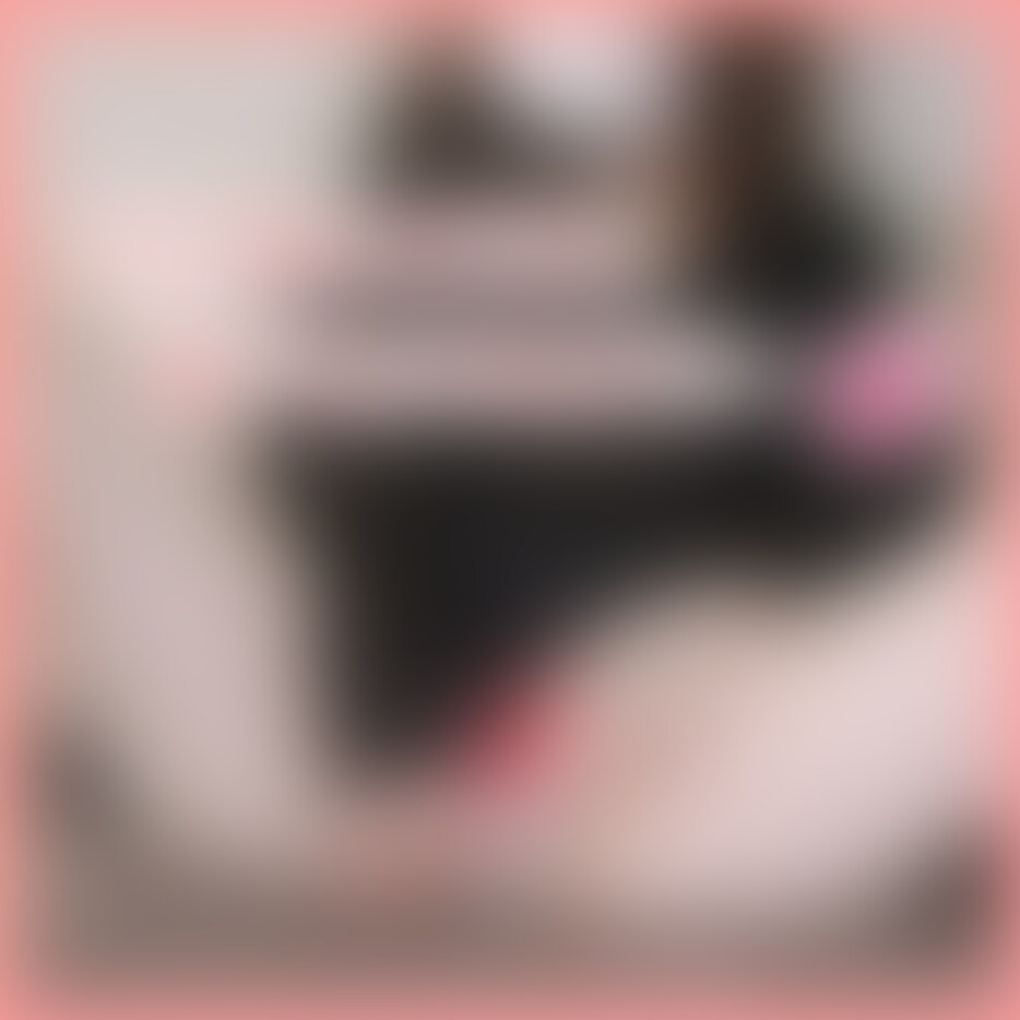 隣の部屋に○○○がいるので声を抑えてオナニーしてみたけどバイブが気持ち良すぎて我慢できなかった💕

最後はバイブもぐちょぐちょになっちゃった💗 (2/2)