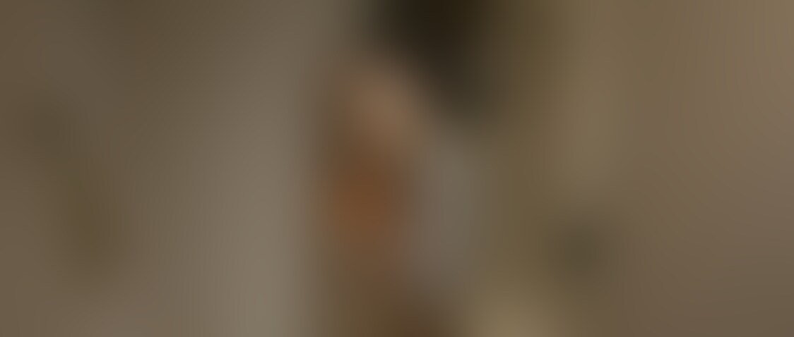 こんにちは!変態動画クリエイター(HDC)です!
もともと、性癖がドMでM活動をしておりました。変態動画クリエイターです。主にツイッターで活動しているので、よろしければご覧ください。
素人系の子が大好きで、主にナンパ・飲み屋等で一緒になれば
積極的に声をかけるように努めております。
「変態動画をクリエイトする!」をモットーにM男向けコンテンツを輩出して参ります!
今回のコンテンツですが、HDC Produce 178センチ ゆりえ様のM男見下し背比べ 背後手コキ○○○です!
今回は高身長!178とおっしゃってましたが、180くらいに感じるほど背が高い20歳の美女様です!
真上から見下されてエロく手コキされ、ひたすら弄ばれ、もちろん背比べもされます!
最後は背後からめちゃくちゃエロく手コキされ、焦らされますが、我慢ができずに大量射精してしまいました・・・。
本当にたまりません!高身長フェチの方はもちろんたまりませんが、痴女作品としてもおすすめ!
35分間の内容となります!よろしくお願い申し上げます!
お楽しみください。
★素人編集になるため、画質等が少し悪い場合御座います。鋭意、改善して参ります。
★編集技術向上のため、モザイク処理の見直しを行い制作に取り組みましたが、至らぬ点はまだあると思いますが、それでも良いという方でご購入の程、よろしくお願い申し上げます。 (2/2)