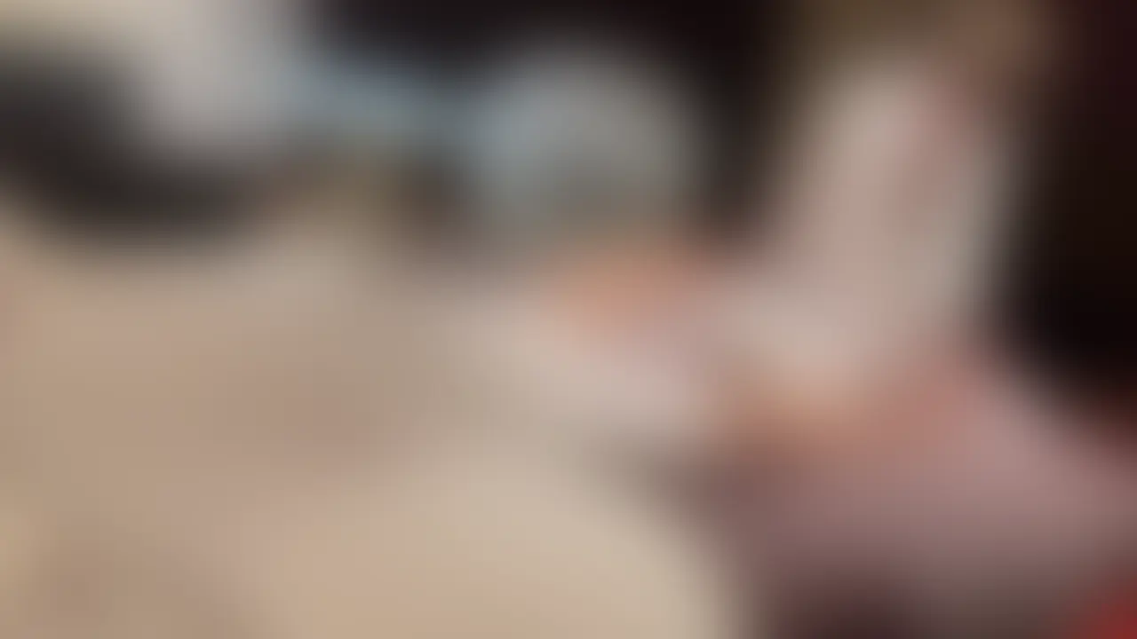 【♡と保存してから見てくれると嬉しいです】
セックス旅行でクタクタになってしまい…
マッサージし合おうよとなった数分後にはベッドが大洪水（ ;  ; ）

まだまだ出そうだからこのあとお風呂で出してもらっちゃった♡ (2/2)