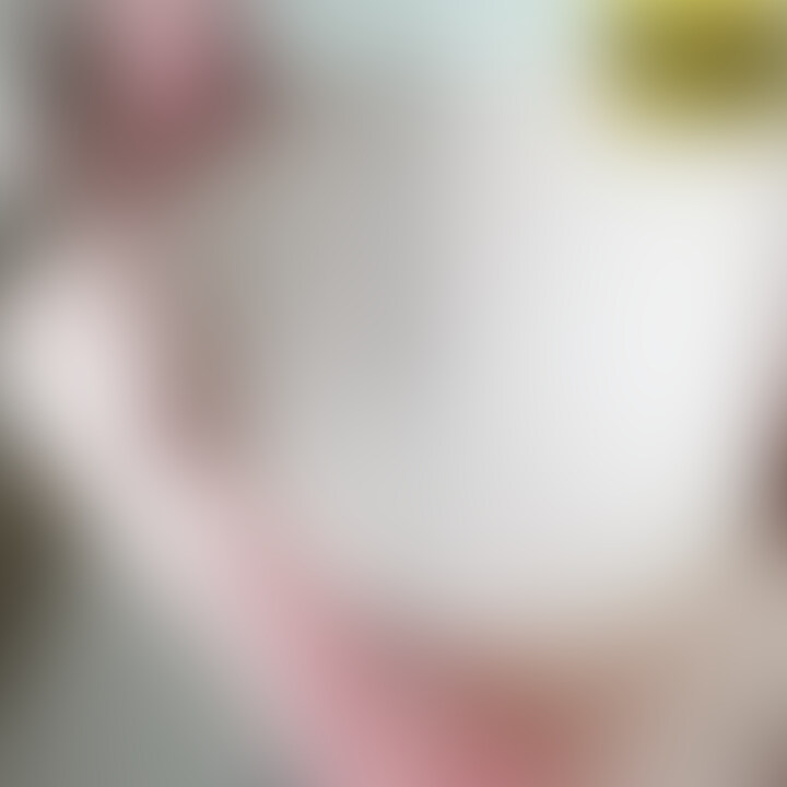 素人カップルのかに&けいの新作動画です!
高画質なカメラでかにちゃんの柔らか〜い巨乳をひたすらモミモミしちゃいました!
ノーブラニットの上から揉み揉みです。
エッチな声も入っちゃってます。
おっぱいマニアの方必見! (2/2)