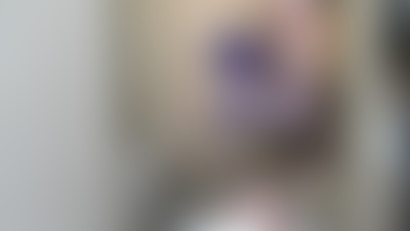 逆ナンした男の洗ってないチンポを即尺フェラ！客観ver。
臭いチンポに興奮してる公衆便女！ (2/2)