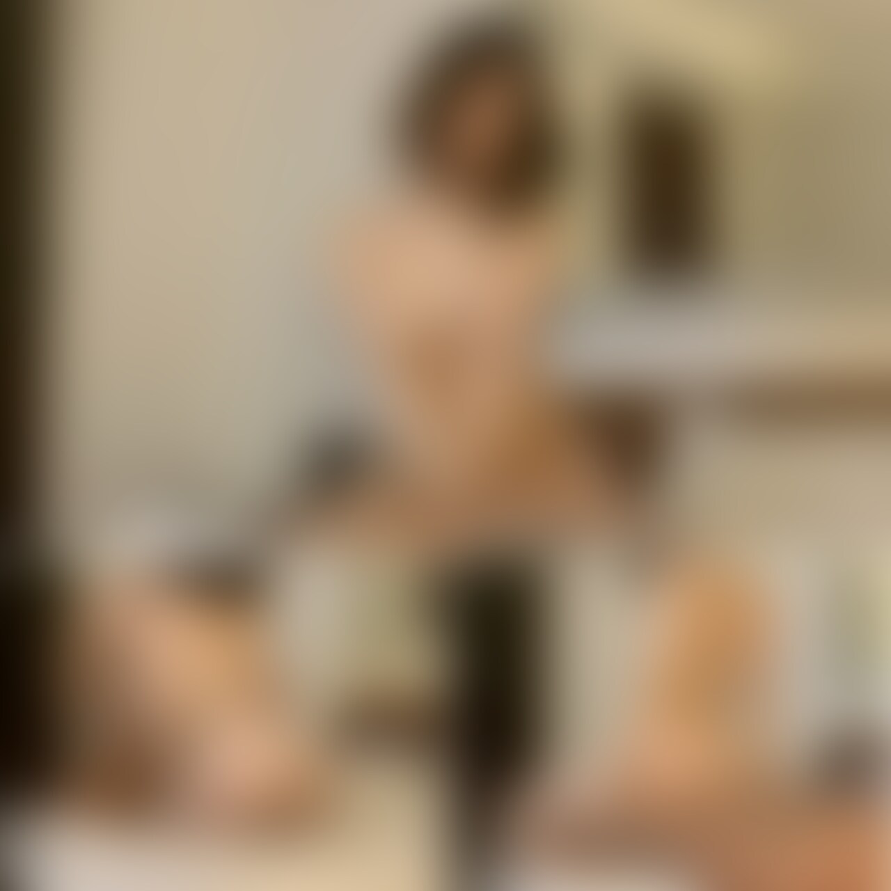 ［生意気な美人JD20歳を生でひたすらガン突きしまくったら気持ち良過ぎてJDが泣いてしまった動画］

身長155cm、ショートカット、美乳、デカ尻。
生意気なくせに勝手にイキまくる変態女。
20分間ぶっ通しでガン突きされお漏らし、気持ち良過ぎて泣いてしまう肉便器。
肉便器利用後は即リリース。
また肉棒が欲しくなると連絡してくるスケベ女。 (2/2)
