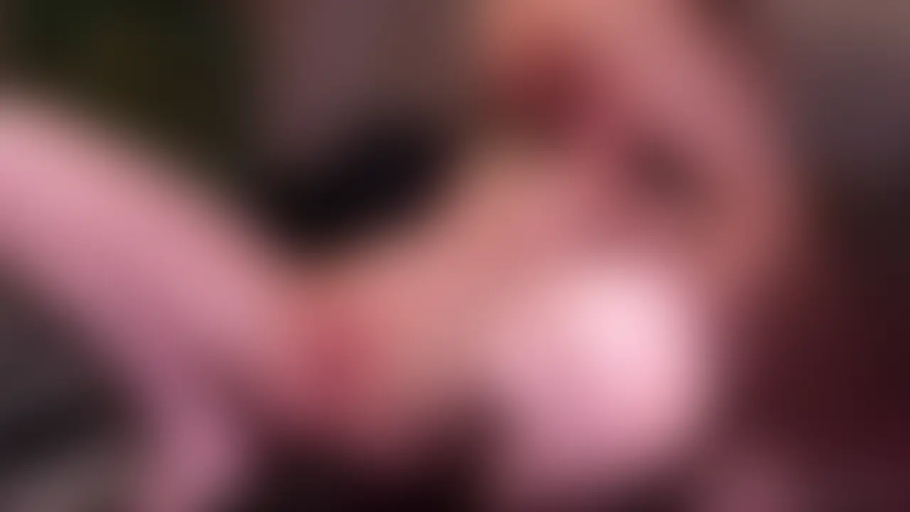 知り合いではあったけど何気に初めて遊んだ女の子が相性良すぎてとんでもなくえろかった
感度やばくて乳首とかイラマでめっちゃ潮吹くし
余裕そうだったので喉奥射精きめたった (2/2)